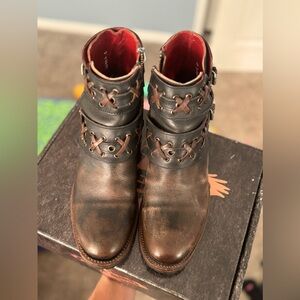 SOLD💖Freebird by Steven Dublin Boots #freebird